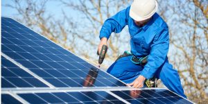 Installation Maintenance Panneaux Solaires Photovoltaïques à Estrees-les-Crecy